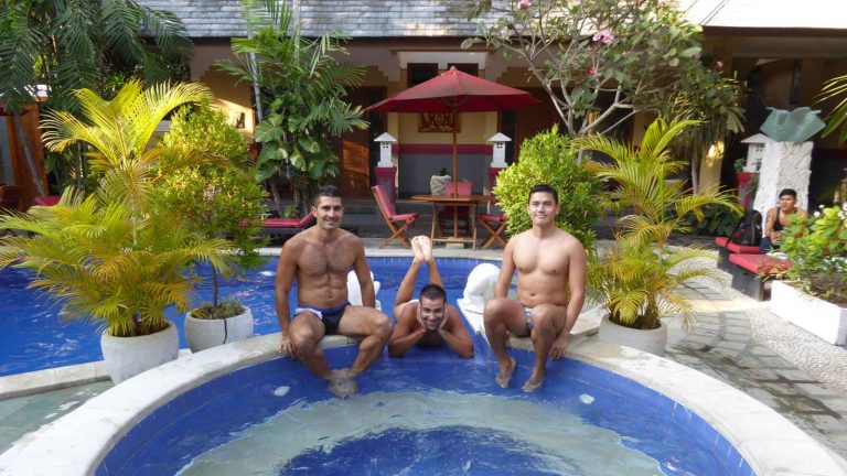 Australian Surfers in Bali Start Mental Health Project to Support Locals They Passed STDs To